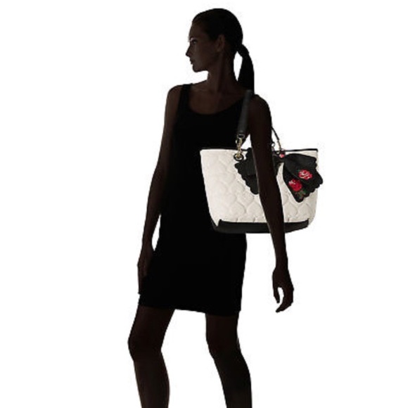 Betsey Johnson Pink Tote Clutch Charm Skull 3 in 1 - Picture 8 of 8